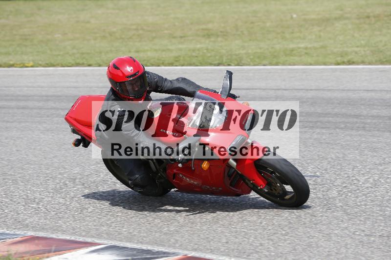 /27 12.06.2025 Ducati Schweiz Trackday Warmup  ADR/blau-bleu/33